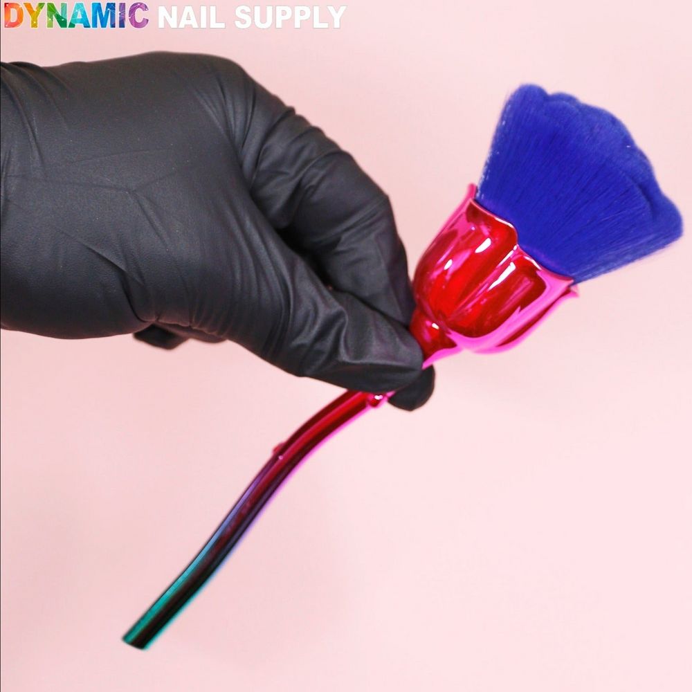 Royal Blue Dust Brush Review — Cosmetic-Grade Duster